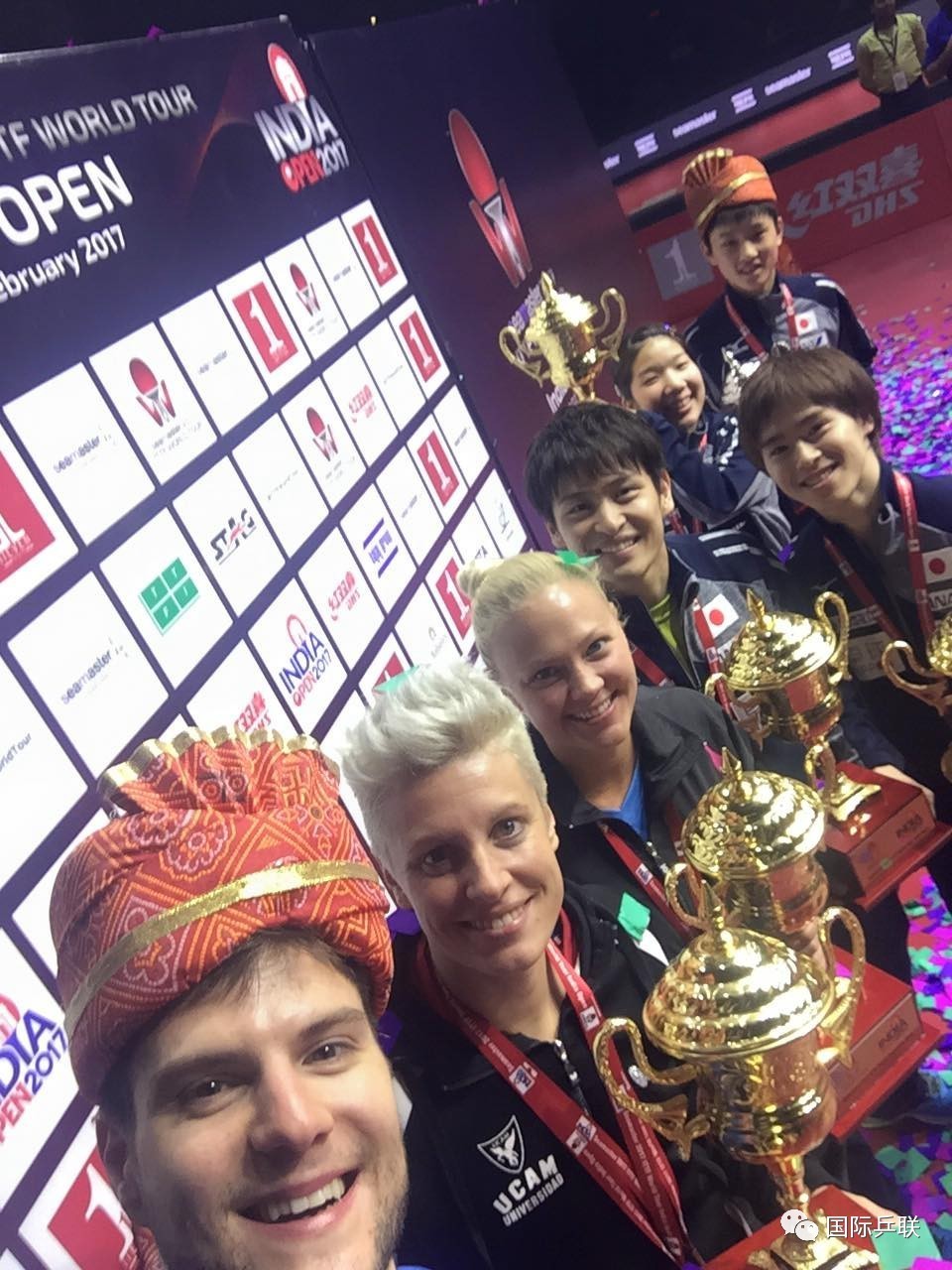 关于韩国乒乓球队血洗日本乒乓球队，奥恰洛夫完成帽子戏法的信息