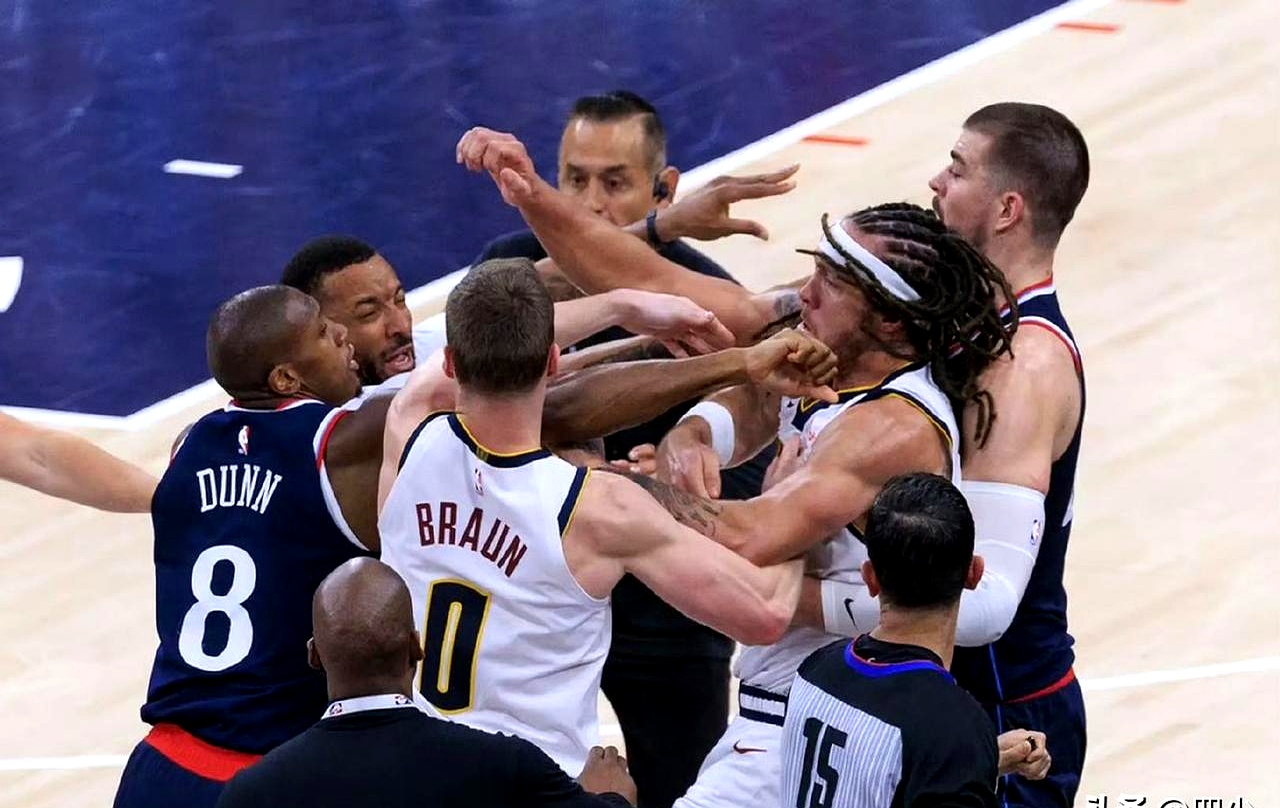 关于国王逆转鹈鹕,约基奇统治全场的信息 关于国王逆转鹈鹕,约基奇统治全场的信息