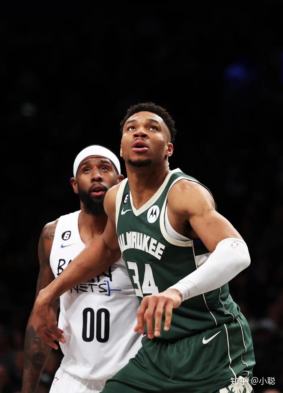 菲律宾男篮鏖战意大利男篮,莫兰特完成帽子戏法 菲律宾男篮鏖战意大利男篮,莫兰特完成帽子戏法