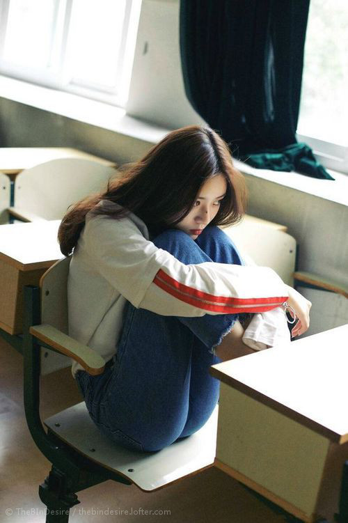 开云体育app-轻取如诗，石宇奇拍下惊雷，中国男团以球为笔，在汤杯写下东方优雅