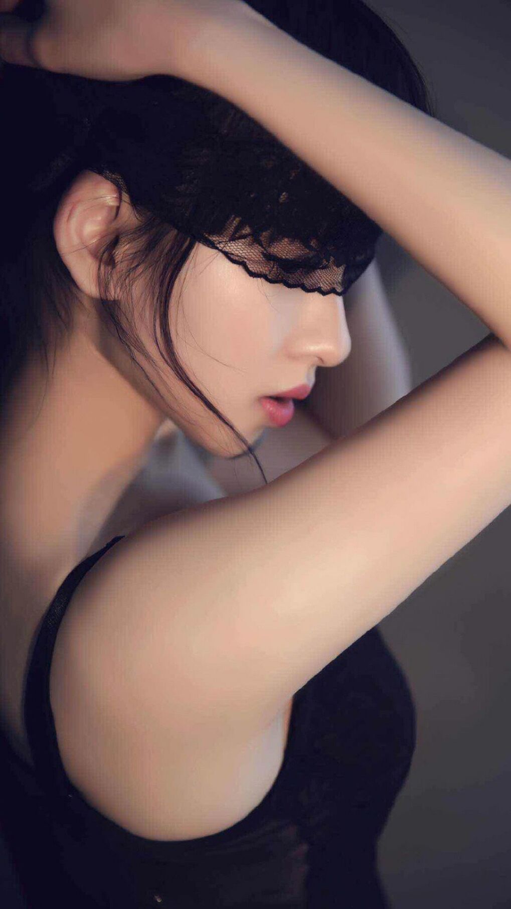 开云体育中国-金色牢笼与魔笛破局，当德国钢铁封锁遭遇莫德里奇的魔法时刻