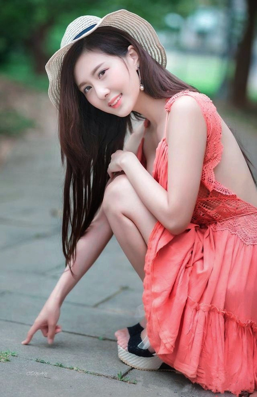 虚幻对决与真实节奏，厄德高如何同时掌控威尔士与里昂？