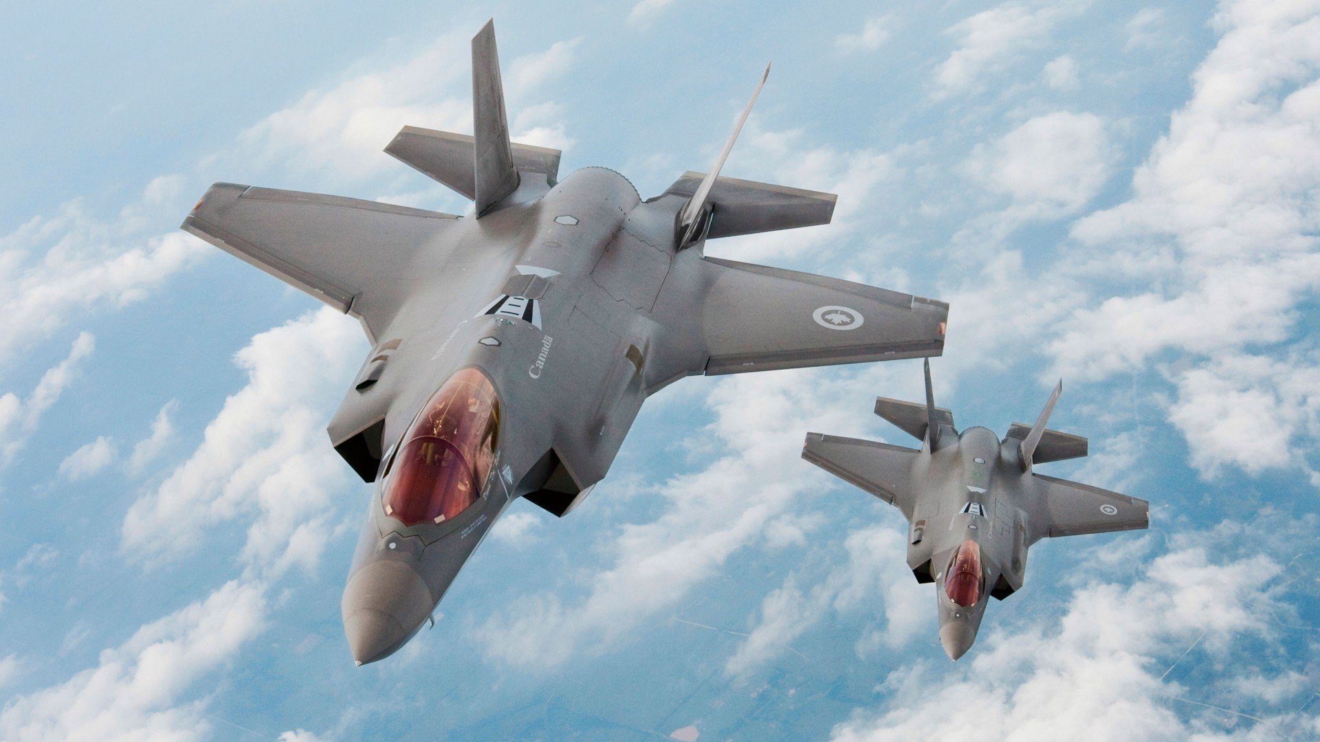 落后20分的悬崖边，是谁用钢与火的艺术，将黄蜂之刺锻造成了废铁？